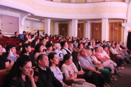 День образования Республики Алтай отметили в Национальном театре